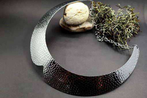 Metal silver color textured base for necklace #13943