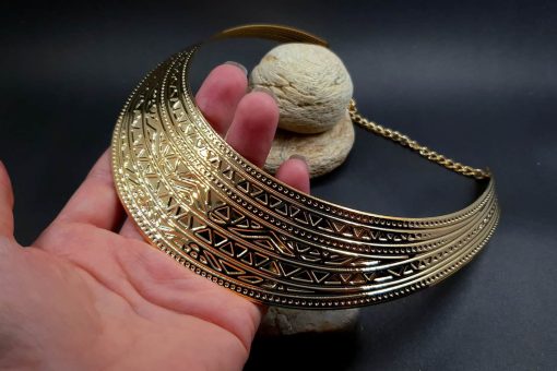 Metal golden textured necklace shape tool for baking #13962