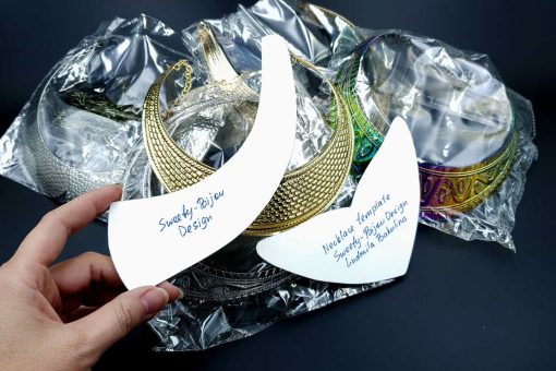 Metal golden textured necklace shape tool for baking - Image 11