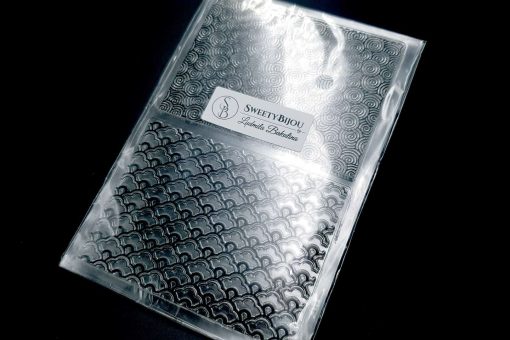 The Swirls and Flowers #12772