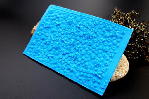 Bees Roses & Honey, IN (120x83mm) #17883