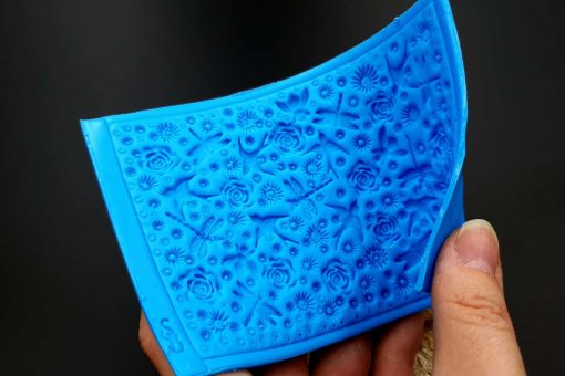 Birds Dragonflies & Roses, OUT (125x83mm) #18008