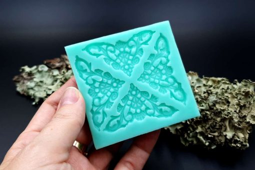 Decorative Corner Mold #20310