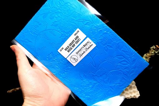 Wild Grape and Rose Hip (OUT, 190x110) #22235