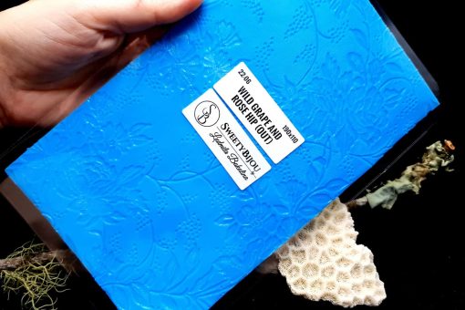 Wild Grape and Rose Hip (OUT, 190x110) #22238