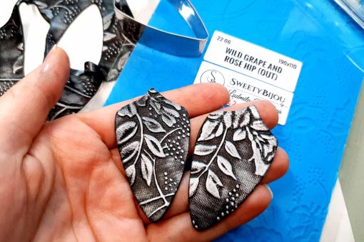 Wild Grape and Rose Hip (OUT, 190x110) #22263