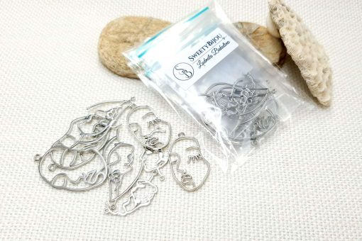 Faces - Set of 8pcs Silver Color Metal Jewelry Findings #22384