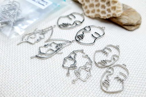 Faces - Set of 8pcs Silver Color Metal Jewelry Findings #22390