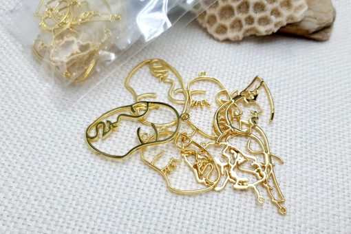 Faces - Set of 8pcs Golden Color Metal Jewelry Findings #22389