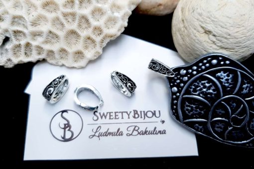 Silver Baroque Style Pendant Pinch Bail - 14x10mm #22940