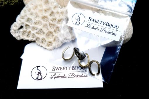 Bronze Baroque Style Pendant Pinch Bail - 14x10mm #22976