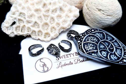Gun Metal Baroque Style Pendant Pinch Bail #22972