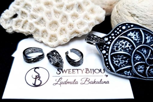 Gun Metal Baroque Style Pendant Pinch Bail #22974