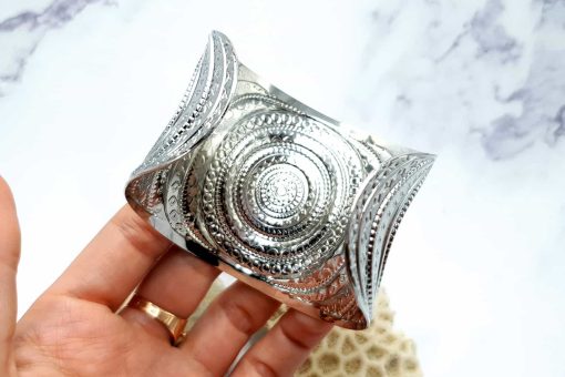 Bracelet metal base, circle pattern, silver color #23396