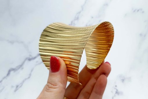Bracelet metal base stripes pattern, golden color #23415