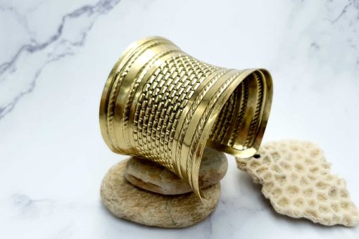 Metal base, bricks-n-ropes pattern, aged bronze #23419