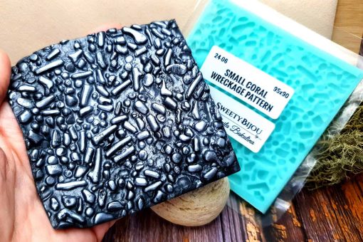 Small Coral Wreckage Pattern #25104