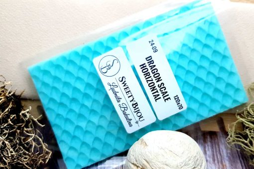 Dragon Scale - Horizontal #25097