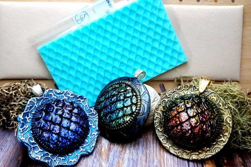 Dragon Scale - Horizontal #25116