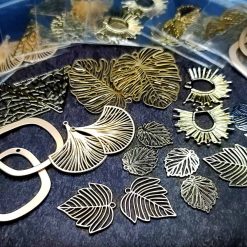 Mixed set 22 pieces earrings metal charms #27191