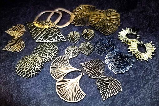 Mixed set 22 pieces earrings metal charms #27215