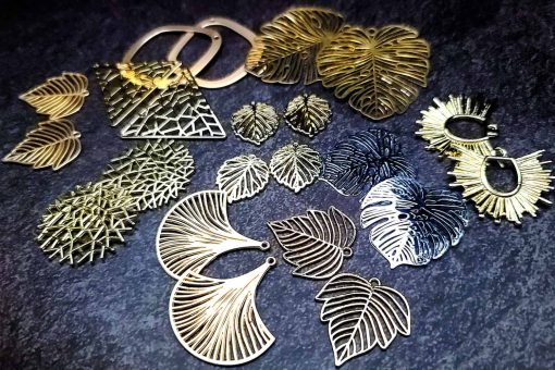 Mixed set 22 pieces earrings metal charms #27217