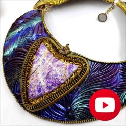 Central element of electric blue feathers necklace #26989