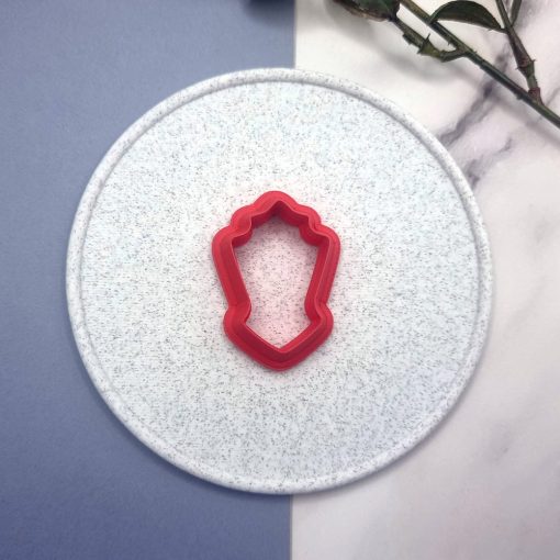 Sophisticated Shield-Shaped Valentines Day Clay Cutters - Image 4