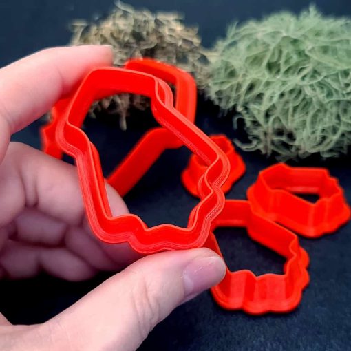 Sophisticated Shield-Shaped Clay Cutter #30196