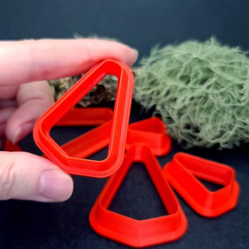 Sleek Triangle Clay Cutter #30329