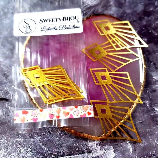 4 Raw Brass Charms "Rays of the Sun" #33956