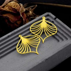 4 Raw Brass Charms "Golden Palm Leafs" #33980