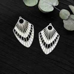 4 Stainless steel Charms "Silver Feathers" #33996
