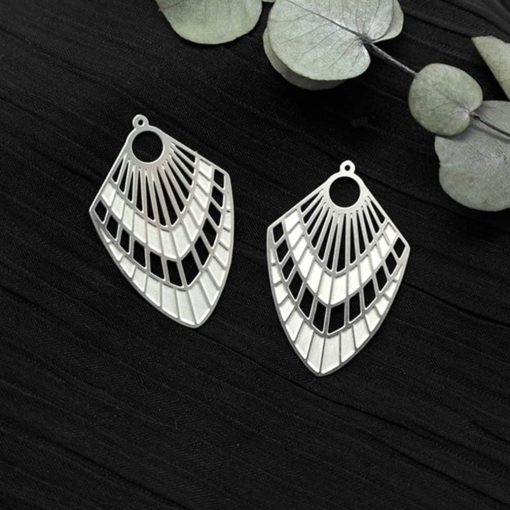 4 Stainless steel Charms "Silver Feathers" #33996