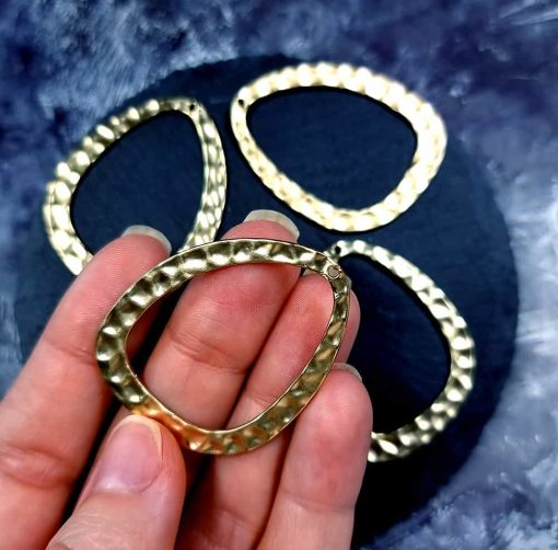 4 Matt Golden color Charms "Triangles" #34022