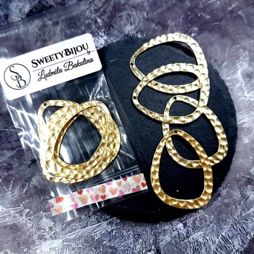 4 Matt Golden color Charms "Triangles" #34026