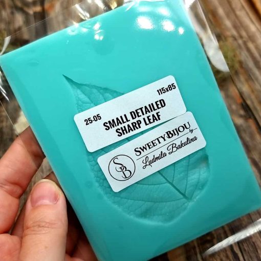 Detailed Sharp Leaf - Handmade texture-mold of real leaf #35993