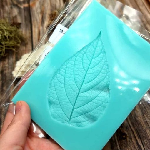 Detailed Sharp Leaf - Handmade texture-mold of real leaf #36010