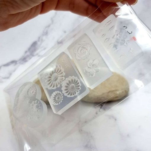 4 Super Quality Molds "Flowers and Leafs" #39888