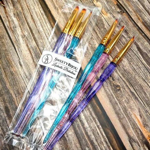 3 Rounded flat brushes for painting & polymer clay #41011