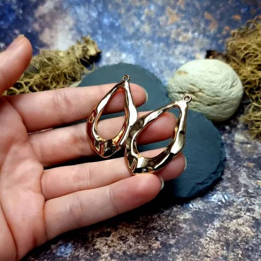 Earrings metal findings Golden color #44609