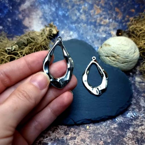 Earrings metal findings Silver color #44606