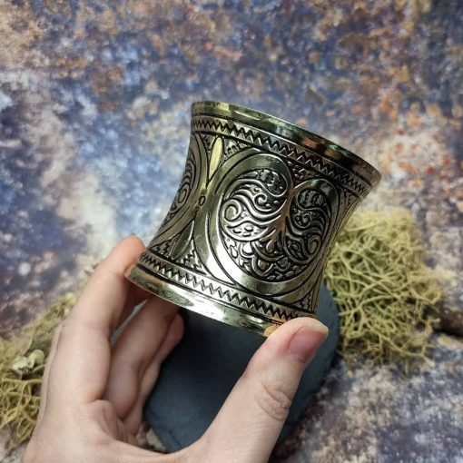 Bronze color Metal Bracelet base #44651