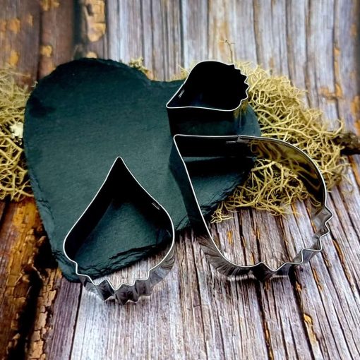 3 Cutters of Hibiscus Petals #52581