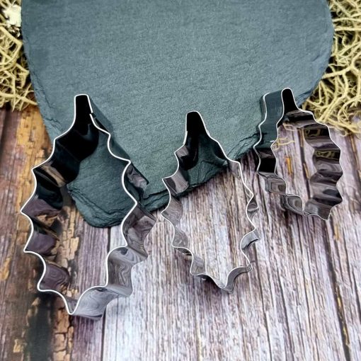 3 Cutters of Poinsettia Leafs #52583