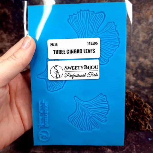 Three Gingko Leafs Texture - 145x95mm #148562