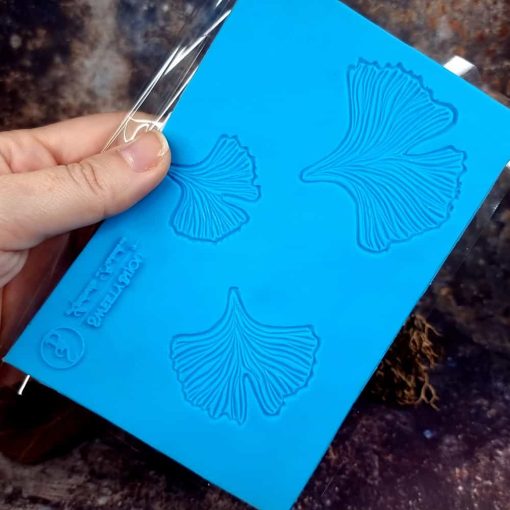 Three Gingko Leafs Texture - 145x95mm #148567