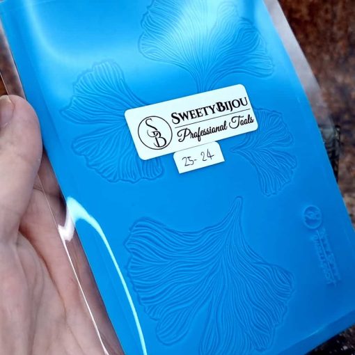 Realistic Gingko Leafs #167407