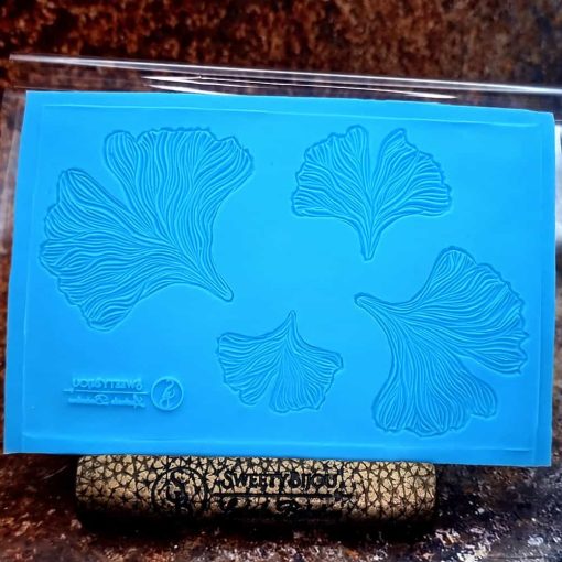 Realistic Gingko Leafs #167410